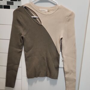 Two-Tone Olive & Cream Ribbed Long-Sleeve Top